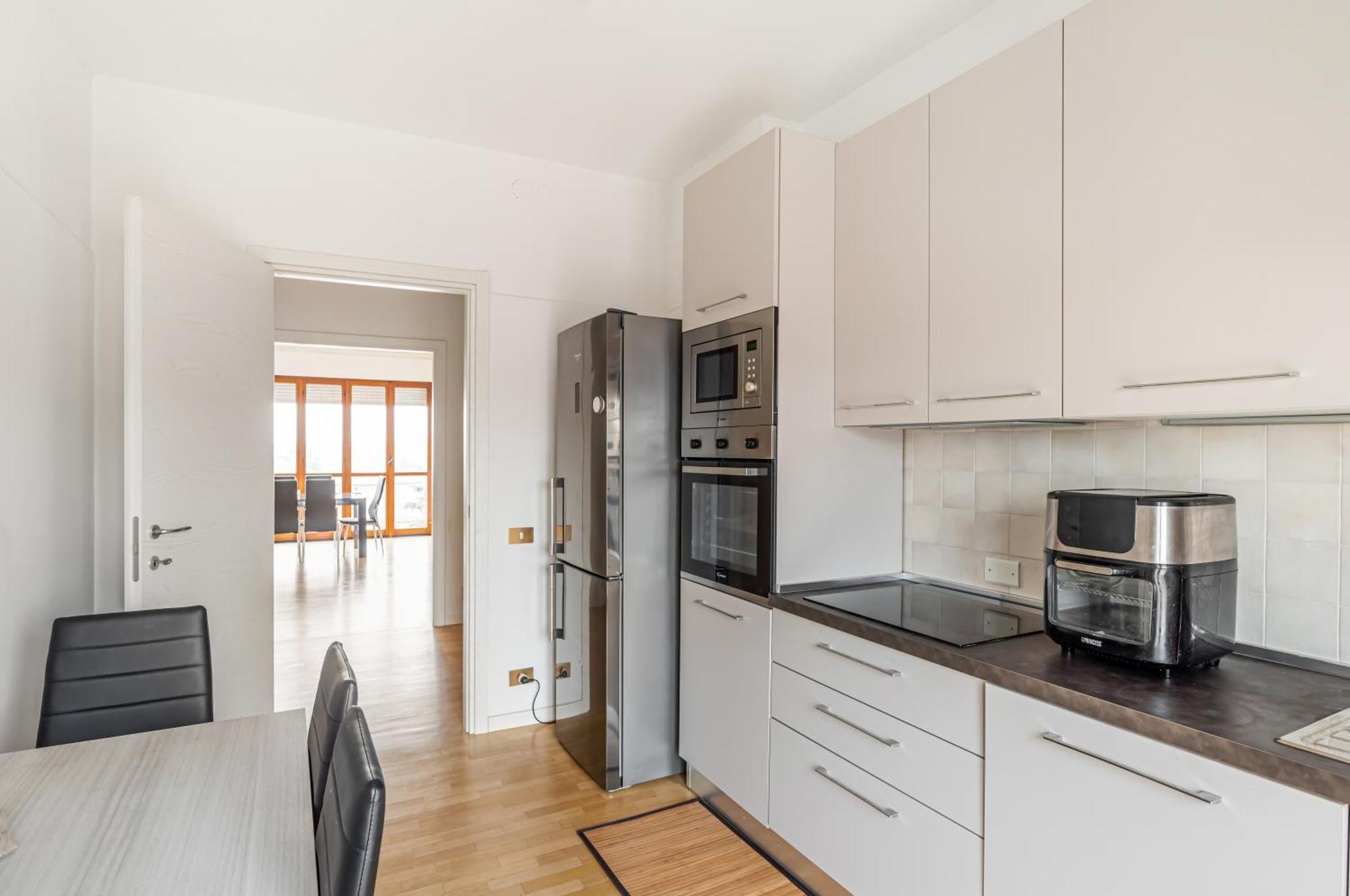 Padova Station - Bright Apartment With Balcony! Luaran gambar