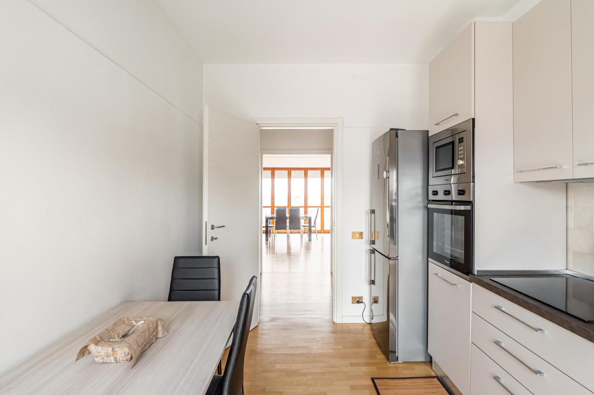 Padova Station - Bright Apartment With Balcony! Luaran gambar